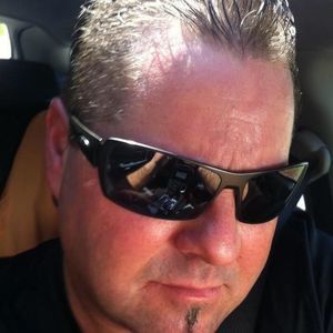 Meet your Posher, Julez